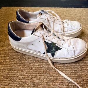 Golden goose size 8